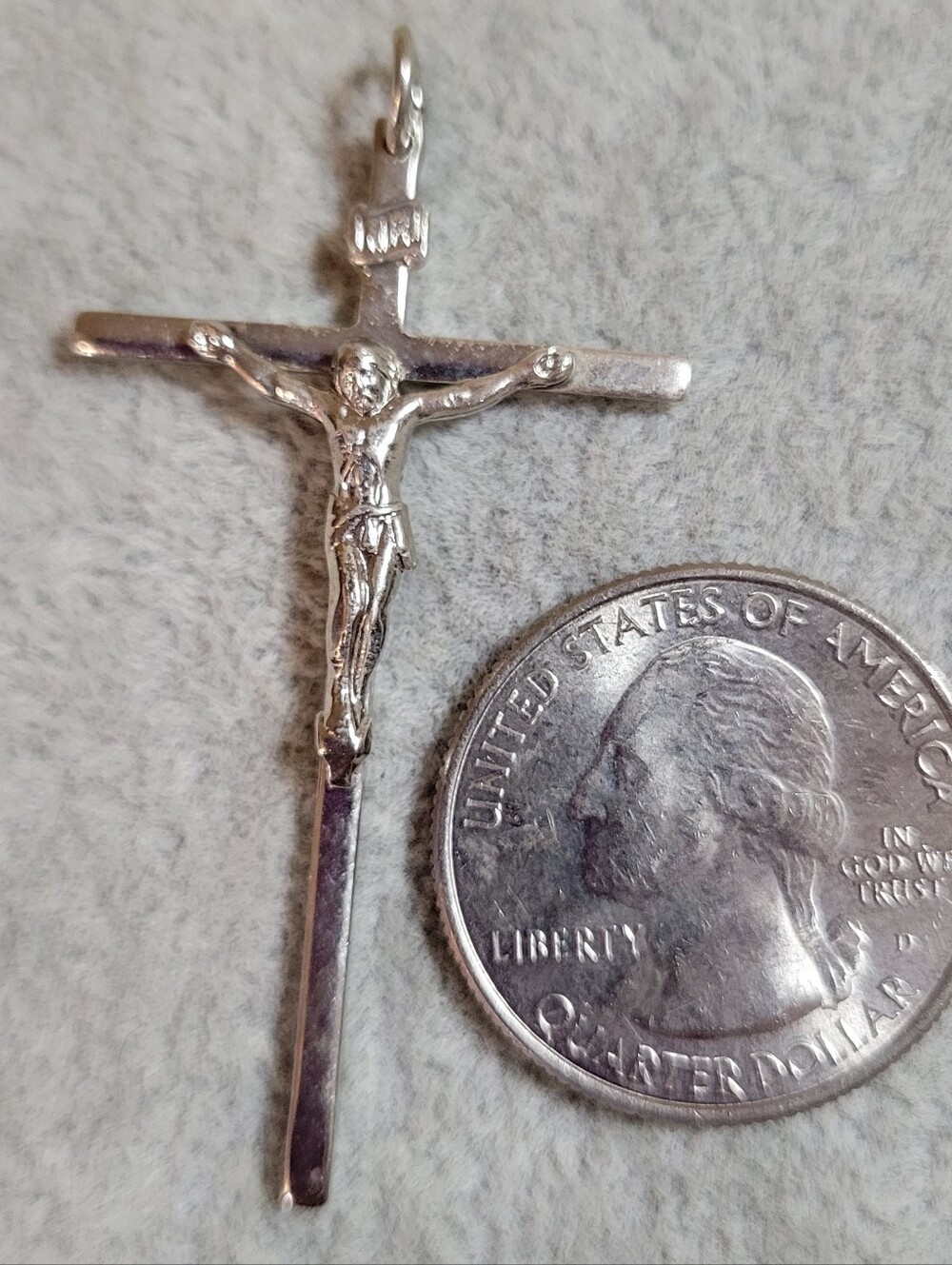 Vintage Sterling Silver Crucifix Pendant – Slim Polished Cross with INRI Plaque